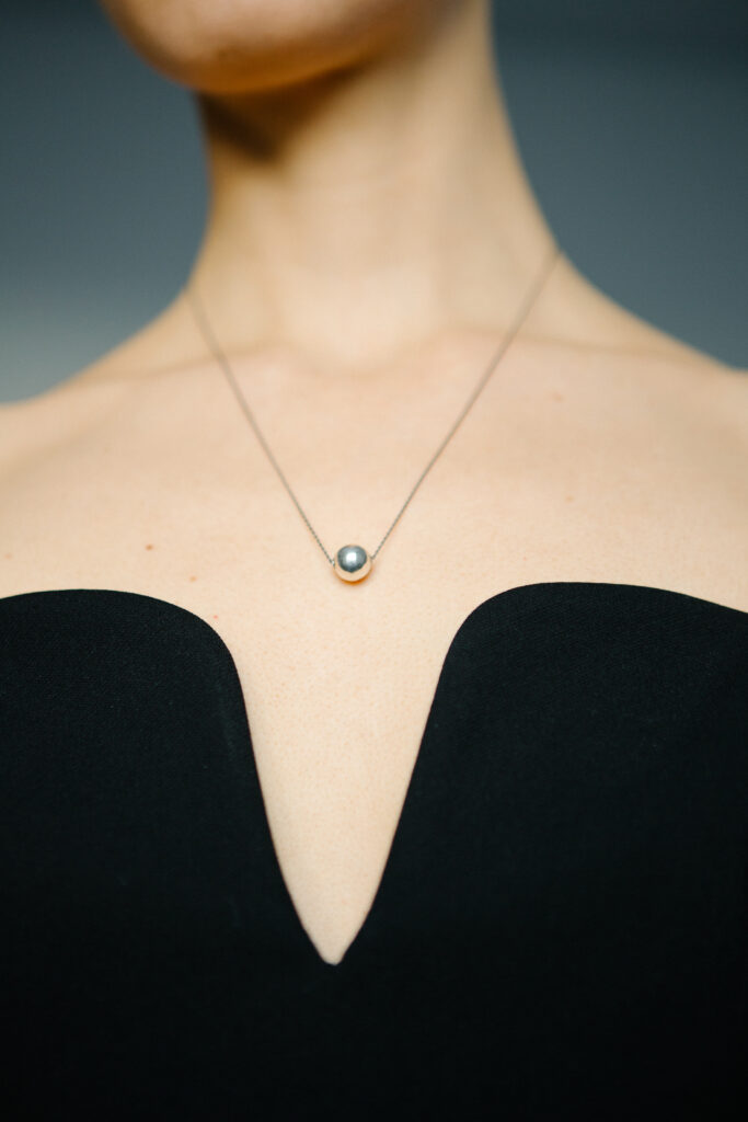 L Sphere Pendant