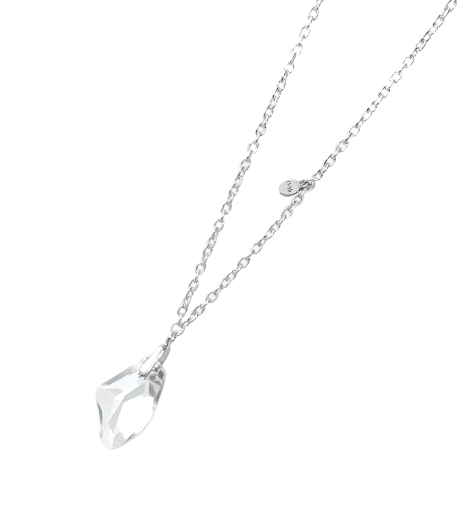 Gaze Grabber Necklace